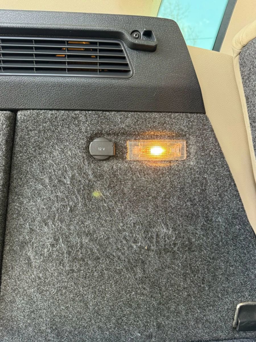 Used 2017 Volkswagen Tiguan SEL image 15