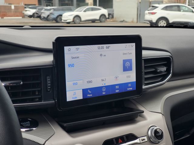 Used 2023 Ford Explorer XLT w/ Equipment Group 202A AWD/4WD image 19