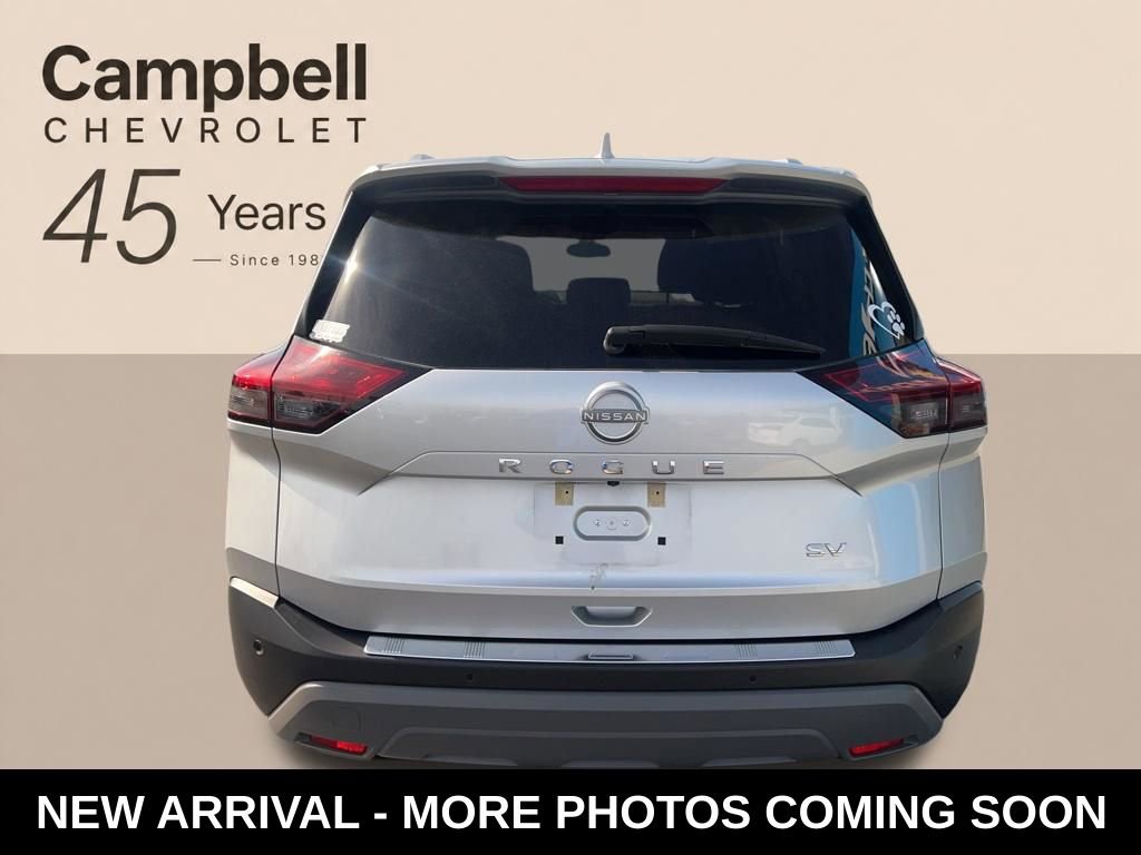 Used 2023 Nissan Rogue SV w/ SV Premium B Package FWD image 4
