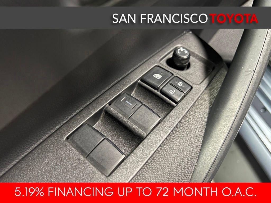 Used 2023 Toyota Corolla LE w/ Carpet Mat Package (TMS) FWD image 33
