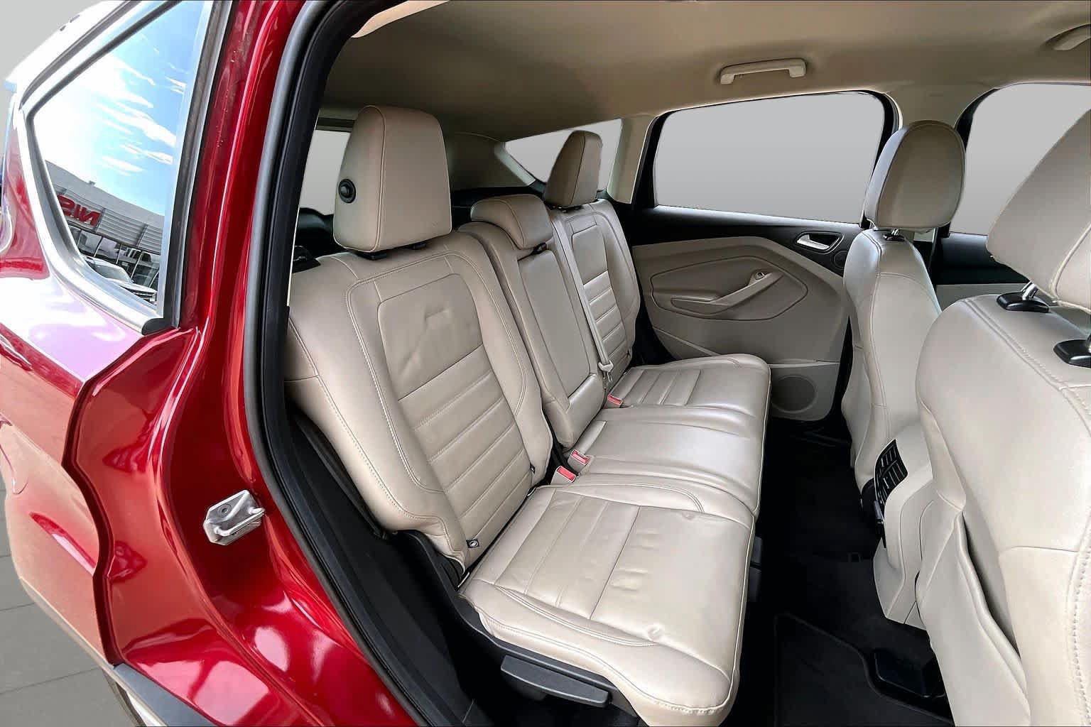 Used 2017 Ford Escape Titanium FWD image 20
