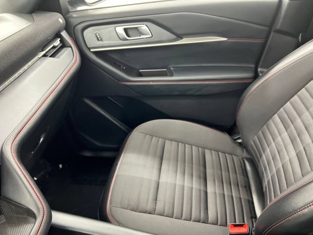Used 2025 Ford Explorer ST-Line w/ Premium Package AWD/4WD image 20