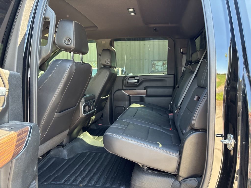 Used 2021 Chevrolet Silverado 3500 High Country image 37