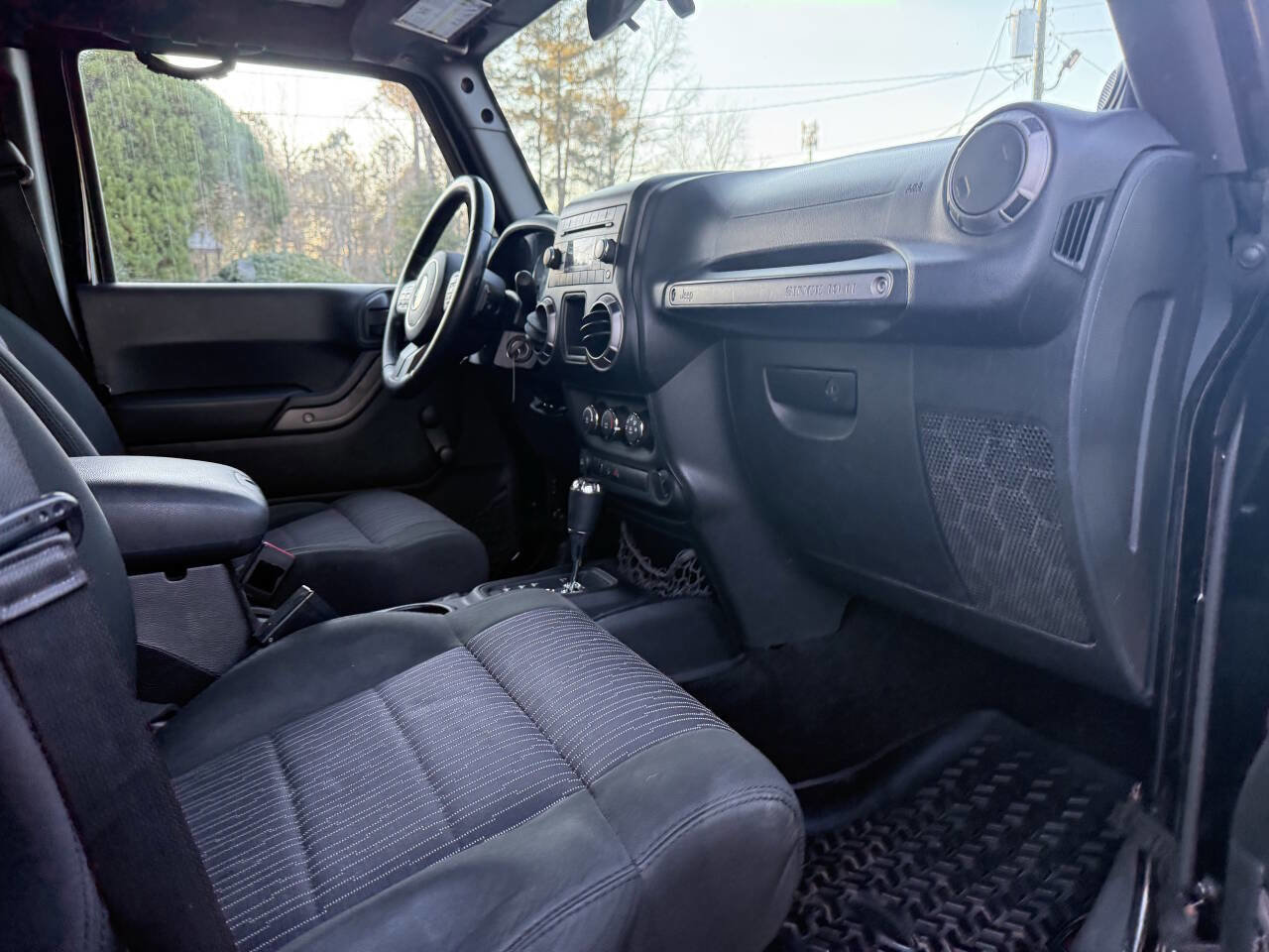 Used 2012 Jeep Wrangler Unlimited Sport w/ Connectivity Group image 29