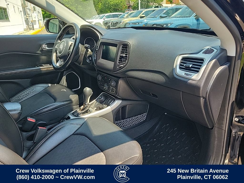Used 2019 Jeep Compass Latitude AWD/4WD image 44