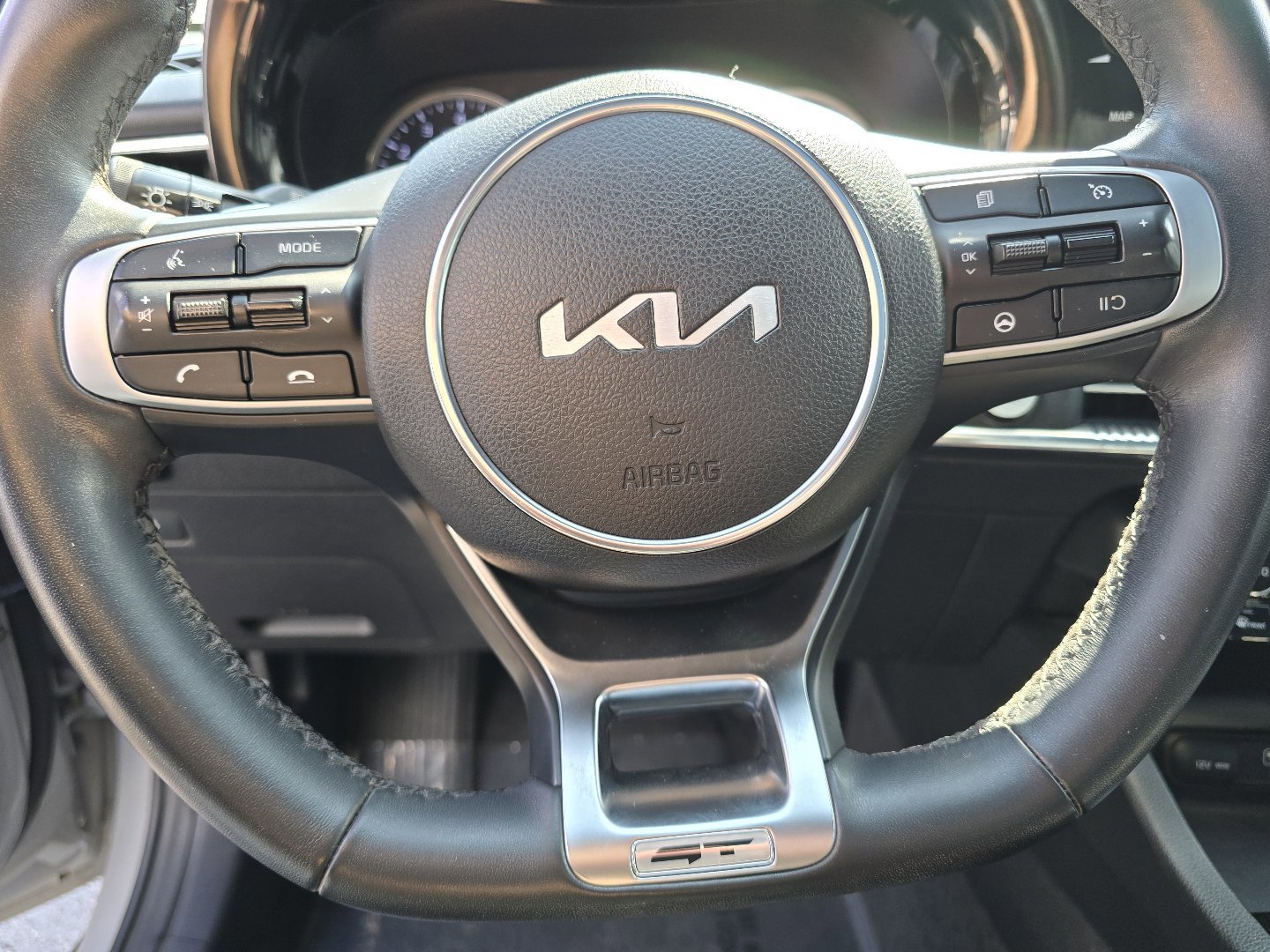 Used 2023 Kia K5 GT image 39