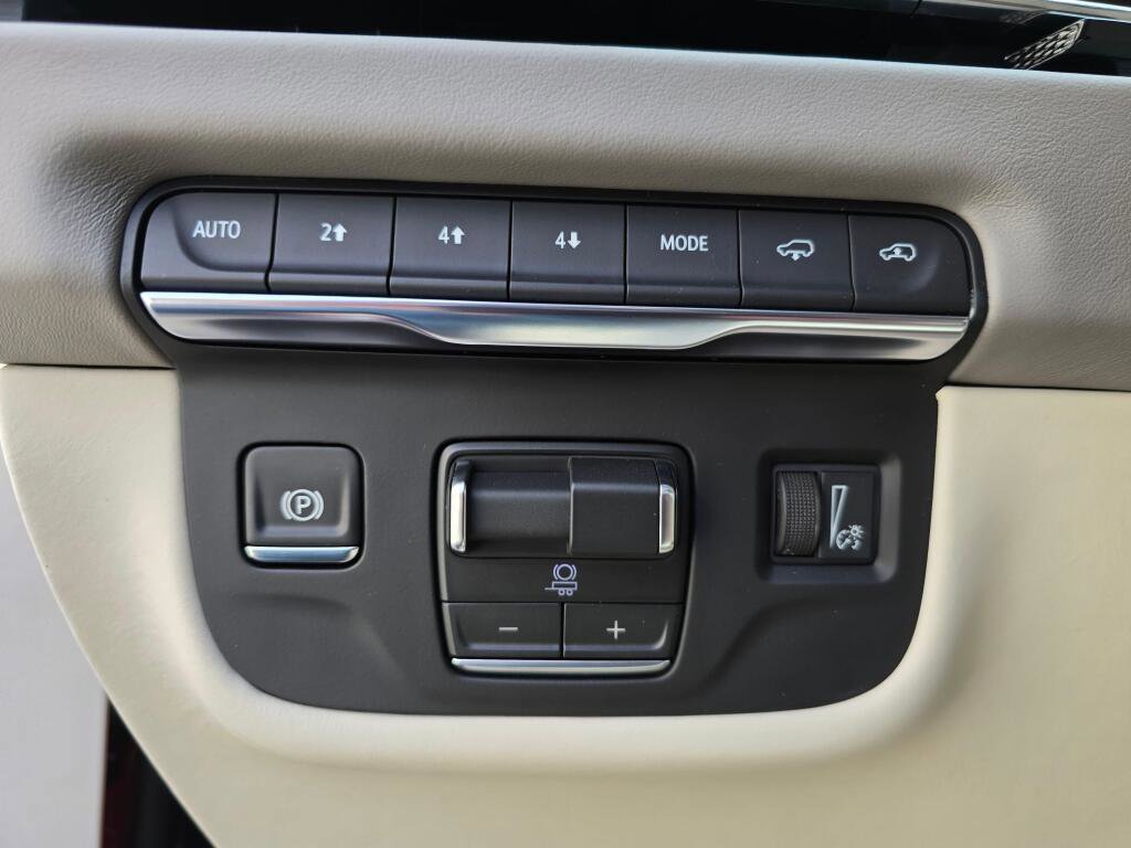 New 2026 Cadillac Escalade Platinum Luxury image 39