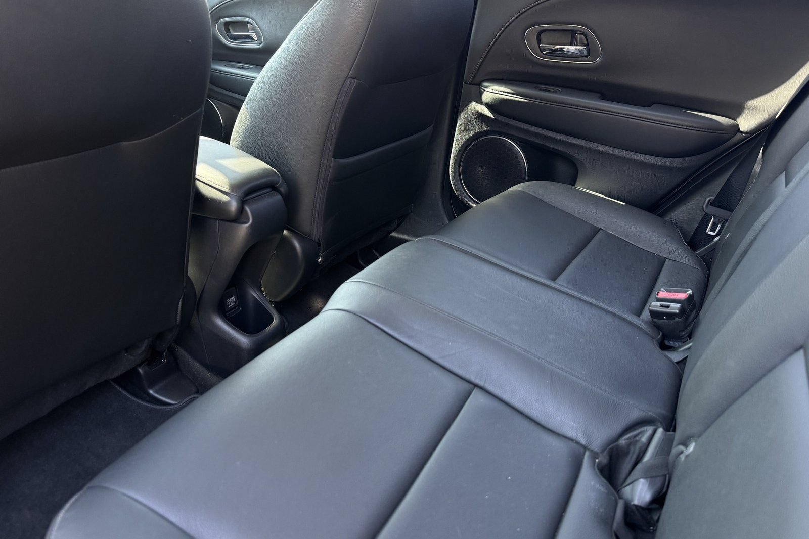 Used 2016 Honda HR-V EX-L image 5