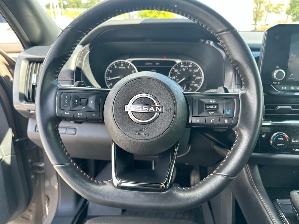 Used 2024 Nissan Pathfinder Rock Creek AWD/4WD image 18