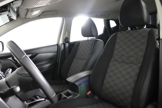 Certified 2019 Nissan Rogue Sport SV w/ Technology Package image 18