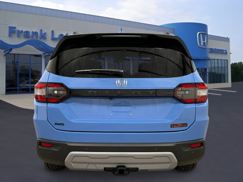 New 2025 Honda Pilot TrailSport image 4