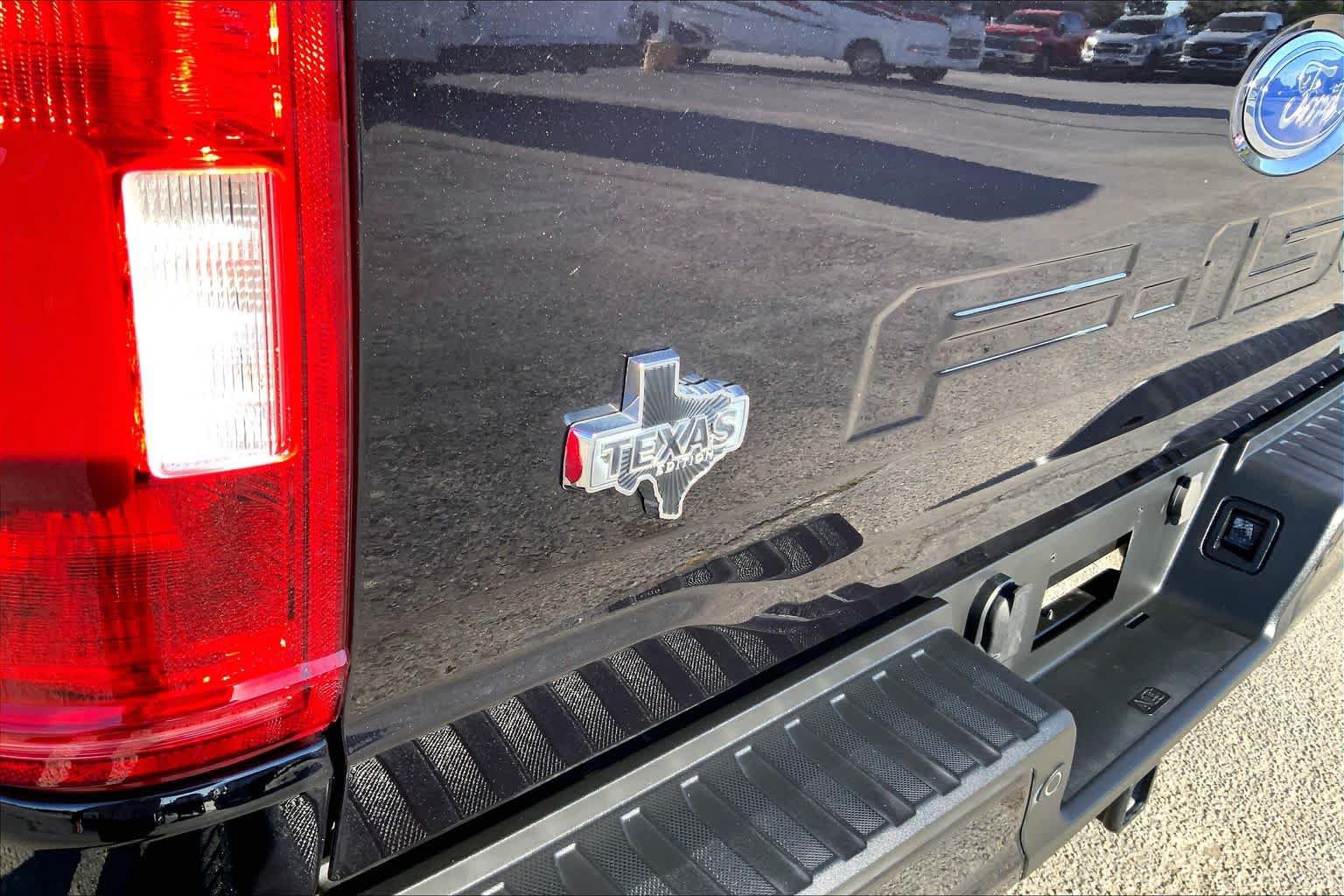 Used 2023 Ford F150 XLT w/ Equipment Group 302A High AWD/4WD image 10