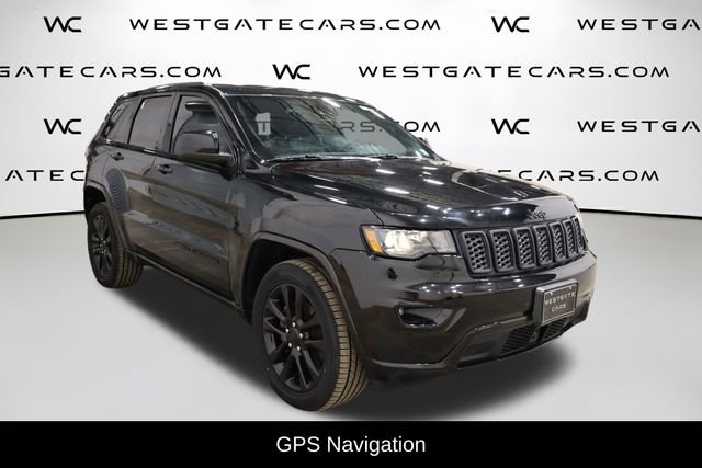 Used 2021 Jeep Grand Cherokee Laredo X image 2