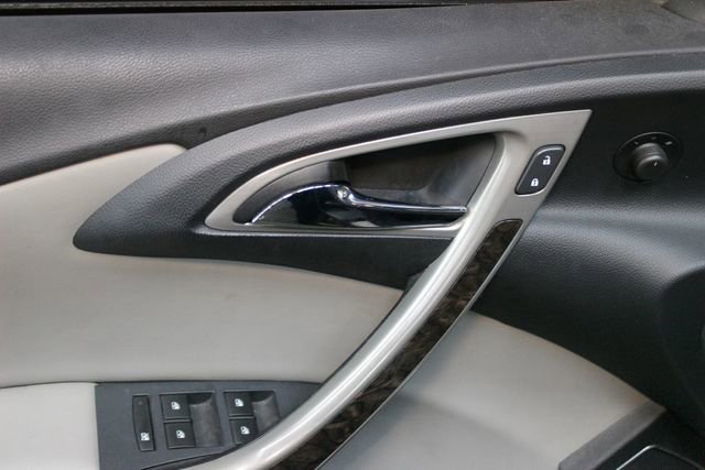 Used 2015 Buick Verano FWD image 15