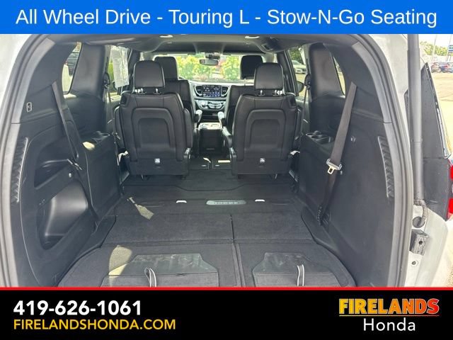 Used 2023 Chrysler Pacifica Touring-L w/ S Appearance Package AWD/4WD image 37