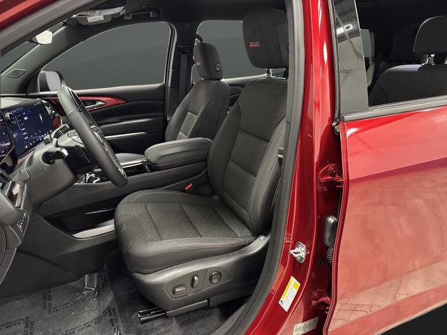 Used 2024 Chevrolet Traverse Z71 w/ Enhanced Driving Package image 4