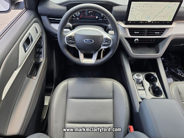 New 2026 Ford Explorer Active w/ Active Comfort Package AWD/4WD image 10
