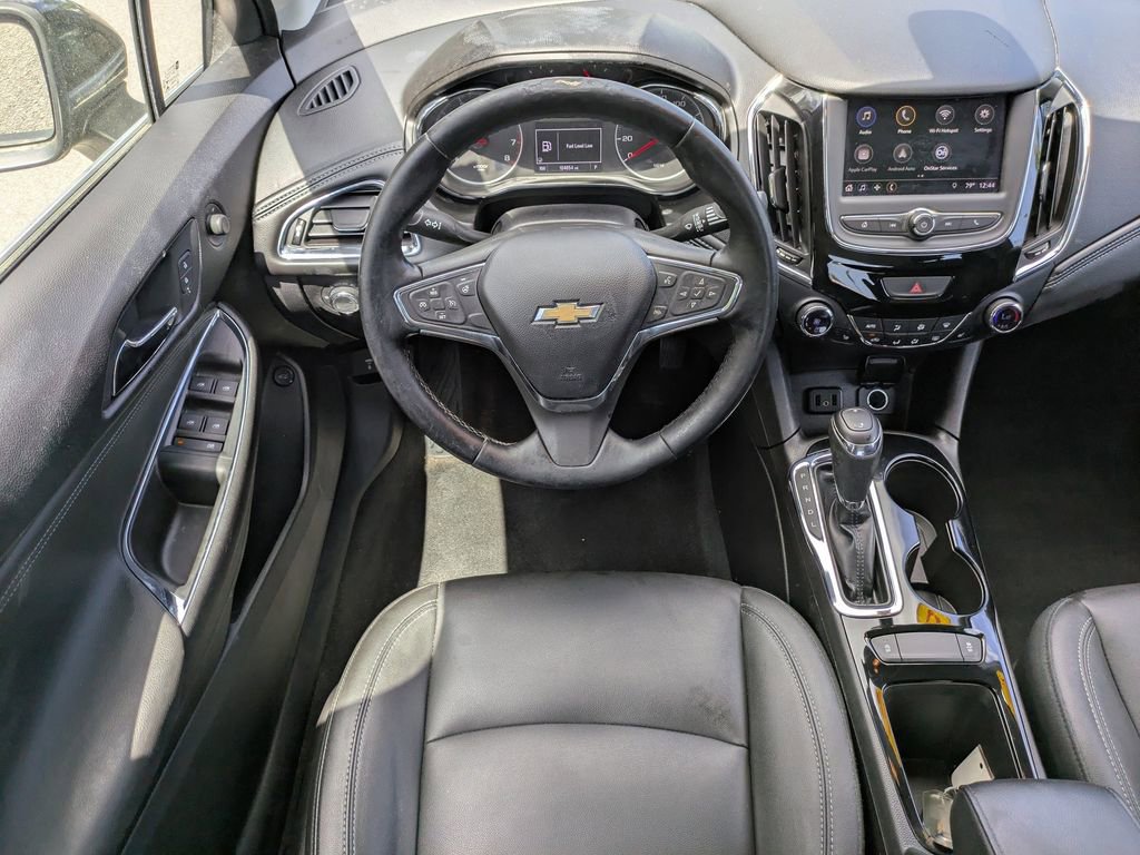 Used 2019 Chevrolet Cruze Premier image 15