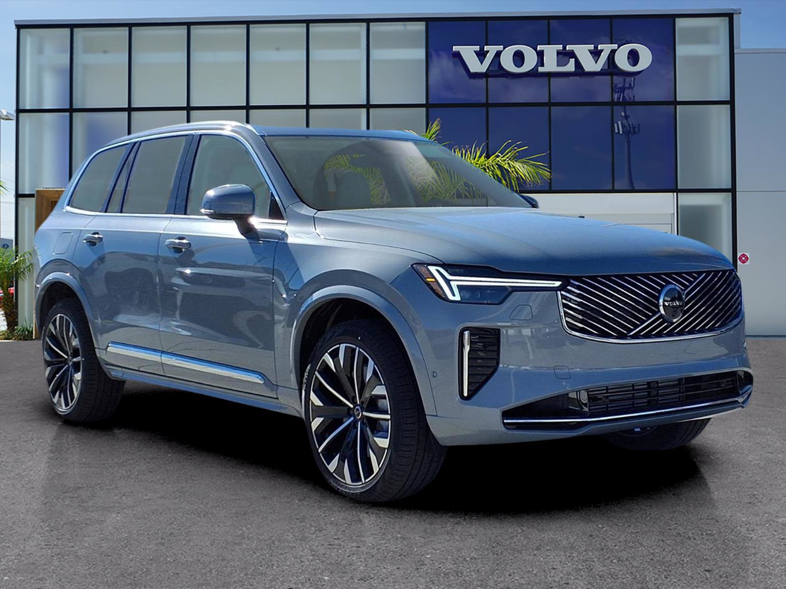 New 2026 Volvo XC90 T8 Ultra w/ Protection Package Premier image 1