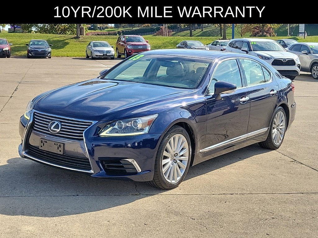 Used 2013 Lexus LS 460 AWD w/ Comfort Pkg image 2