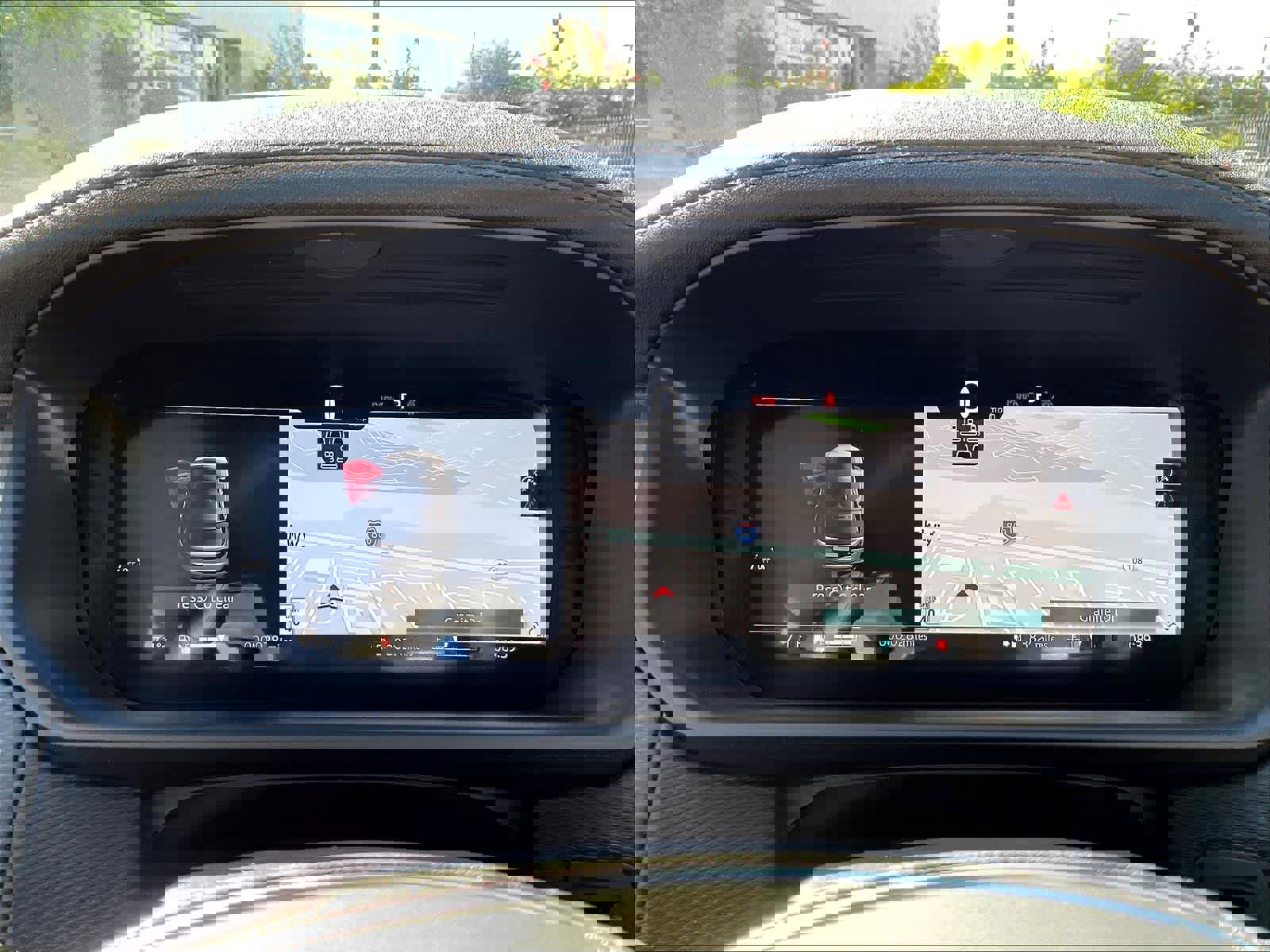 New 2025 Land Rover Discovery Dynamic SE image 19