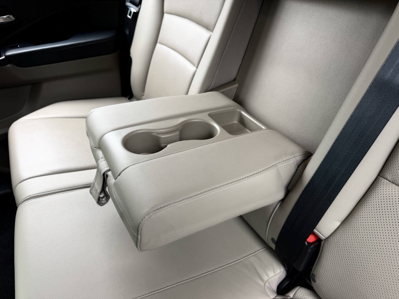 Used 2019 Honda Ridgeline RTL-E image 40