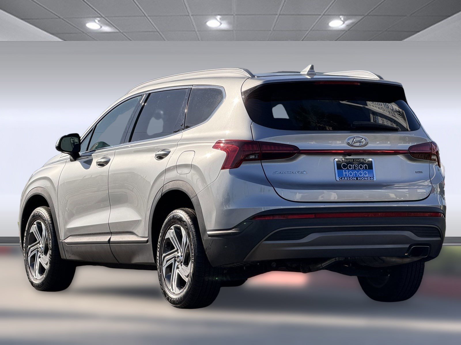 Used 2023 Hyundai Santa Fe SEL image 3