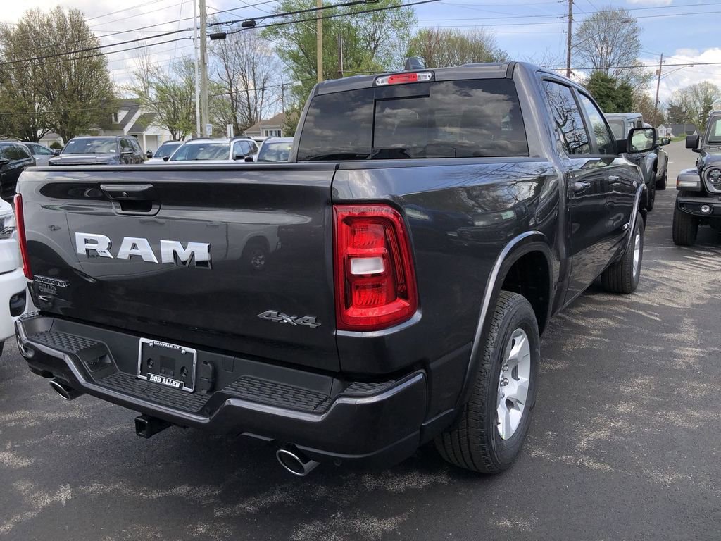 New 2026 RAM 1500 4x4 Crew Cab image 5