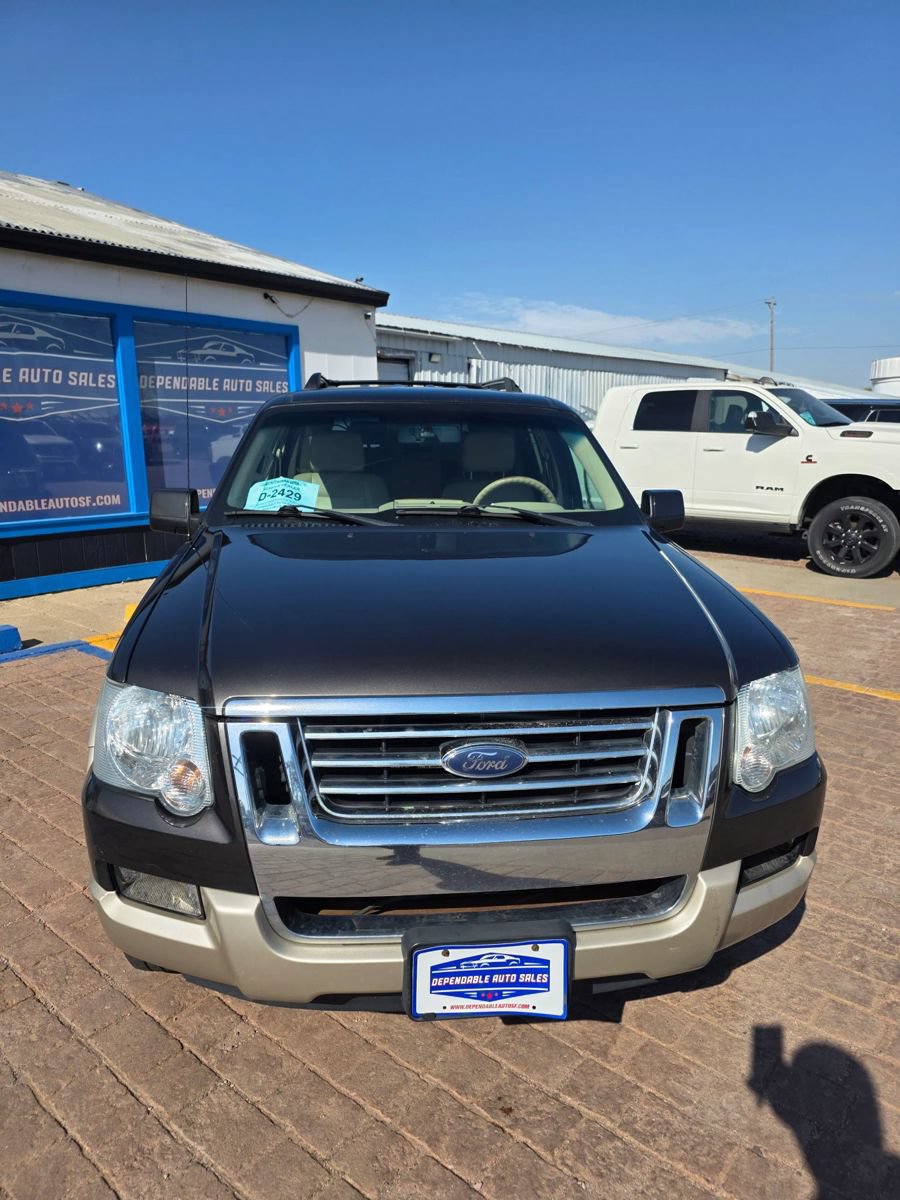 Used 2006 Ford Explorer Eddie Bauer AWD/4WD image 2
