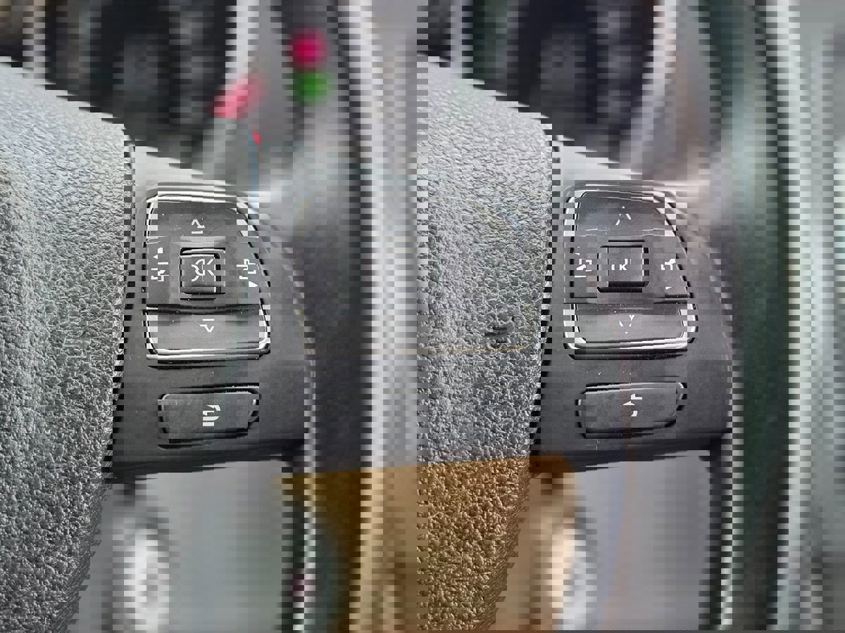 Used 2012 Volkswagen Jetta TDI image 35