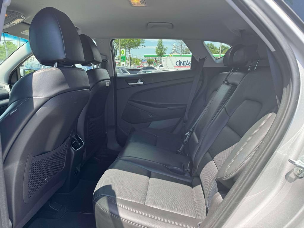 Certified 2021 Hyundai Tucson Limited w/ Cargo Package AWD/4WD image 11