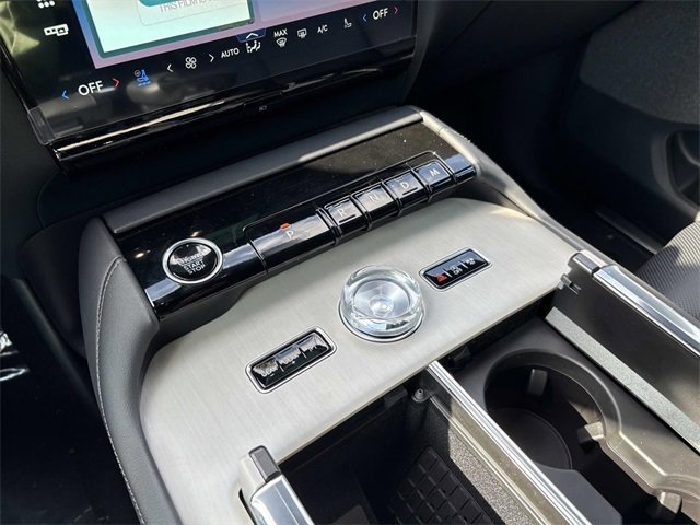 New 2025 Lincoln Navigator Reserve w/ Jet Appearance Package image 28