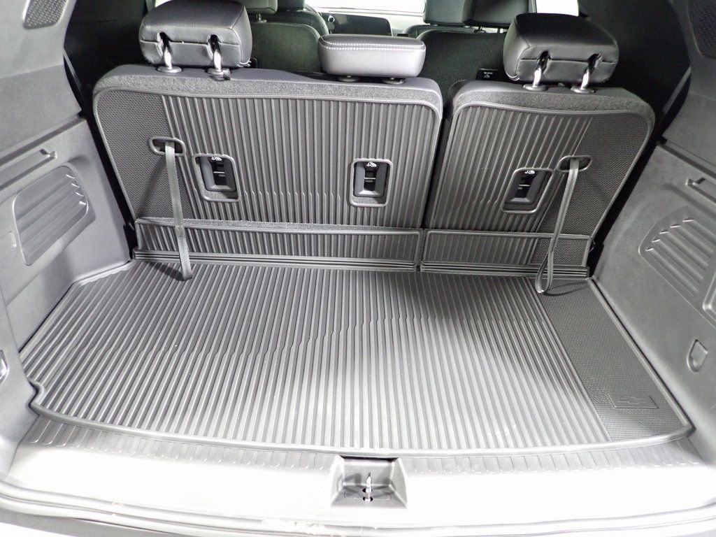New 2026 Chevrolet Traverse LT w/ LPO, Floor Liner Package image 13