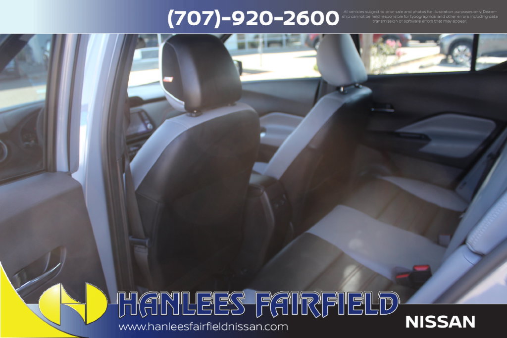 Used 2024 Nissan Kicks SR w/ SR Premium Package FWD image 14