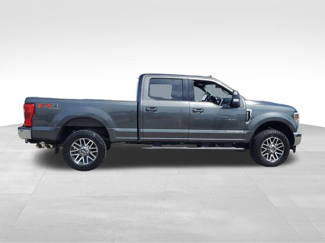 Used 2019 Ford F250 Lariat w/ Lariat Ultimate Package image 3
