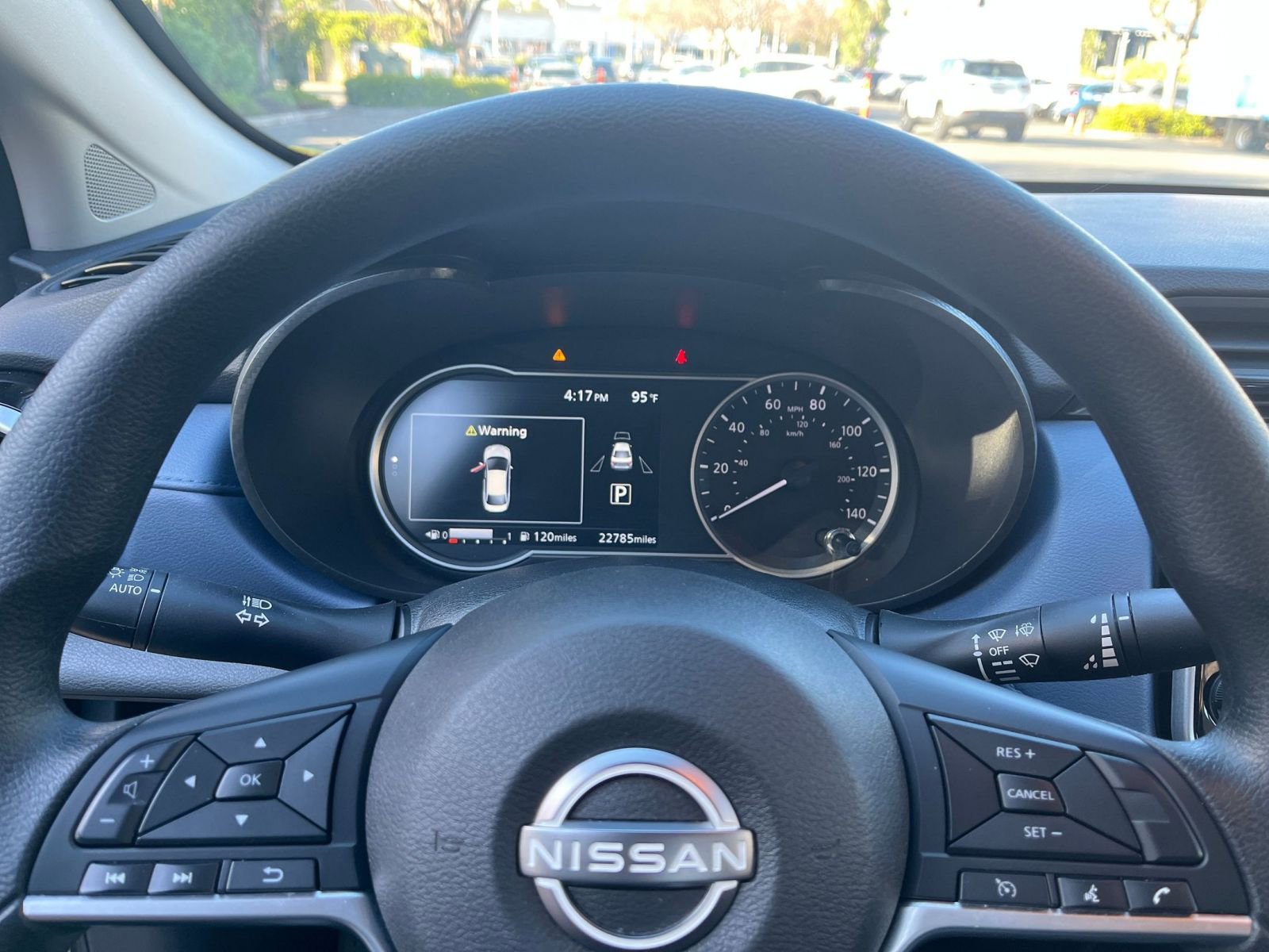 Used 2025 Nissan Versa SV image 25