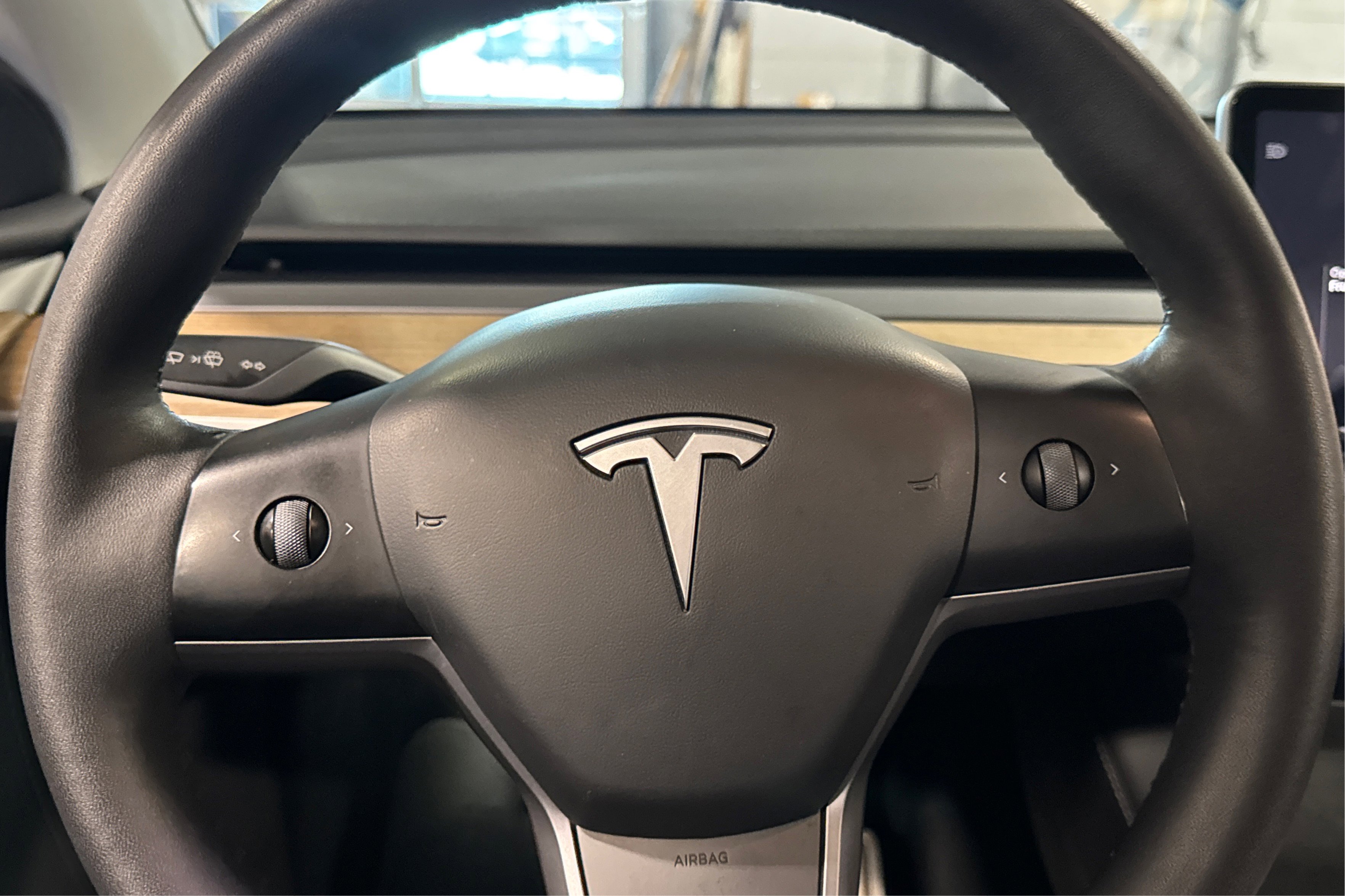 Used 2022 Tesla Model Y Performance image 21