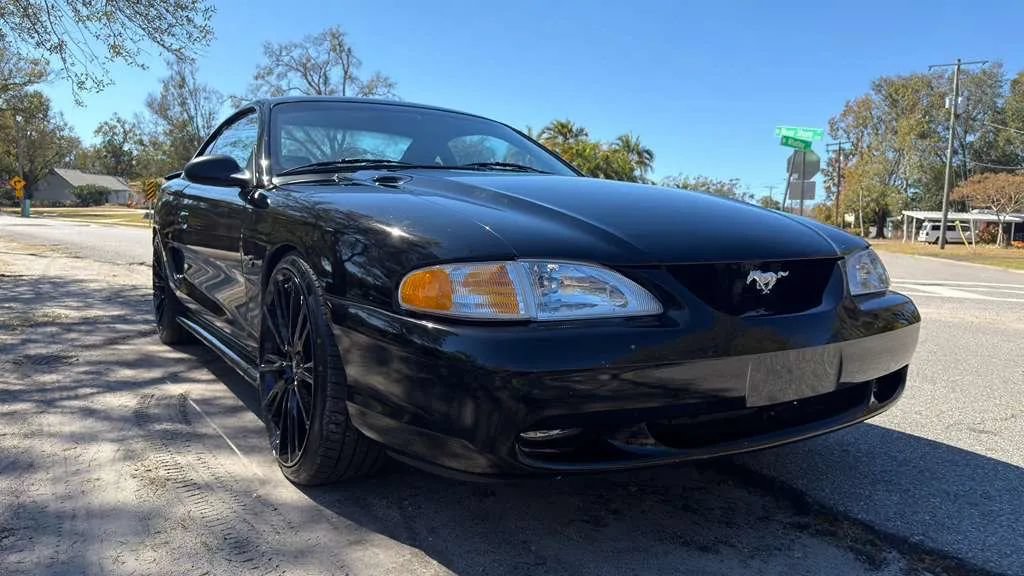 Used 1998 Ford Mustang GT RWD image 21