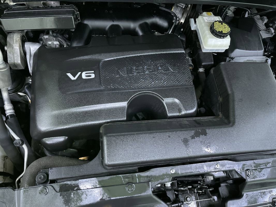 Used 2020 Nissan Pathfinder SV image 29