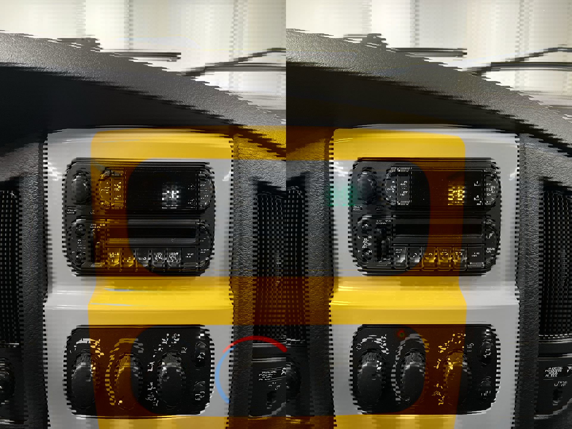 Used 2004 Dodge Ram 1500 Truck SLT w/ Sport Appearance Group image 55