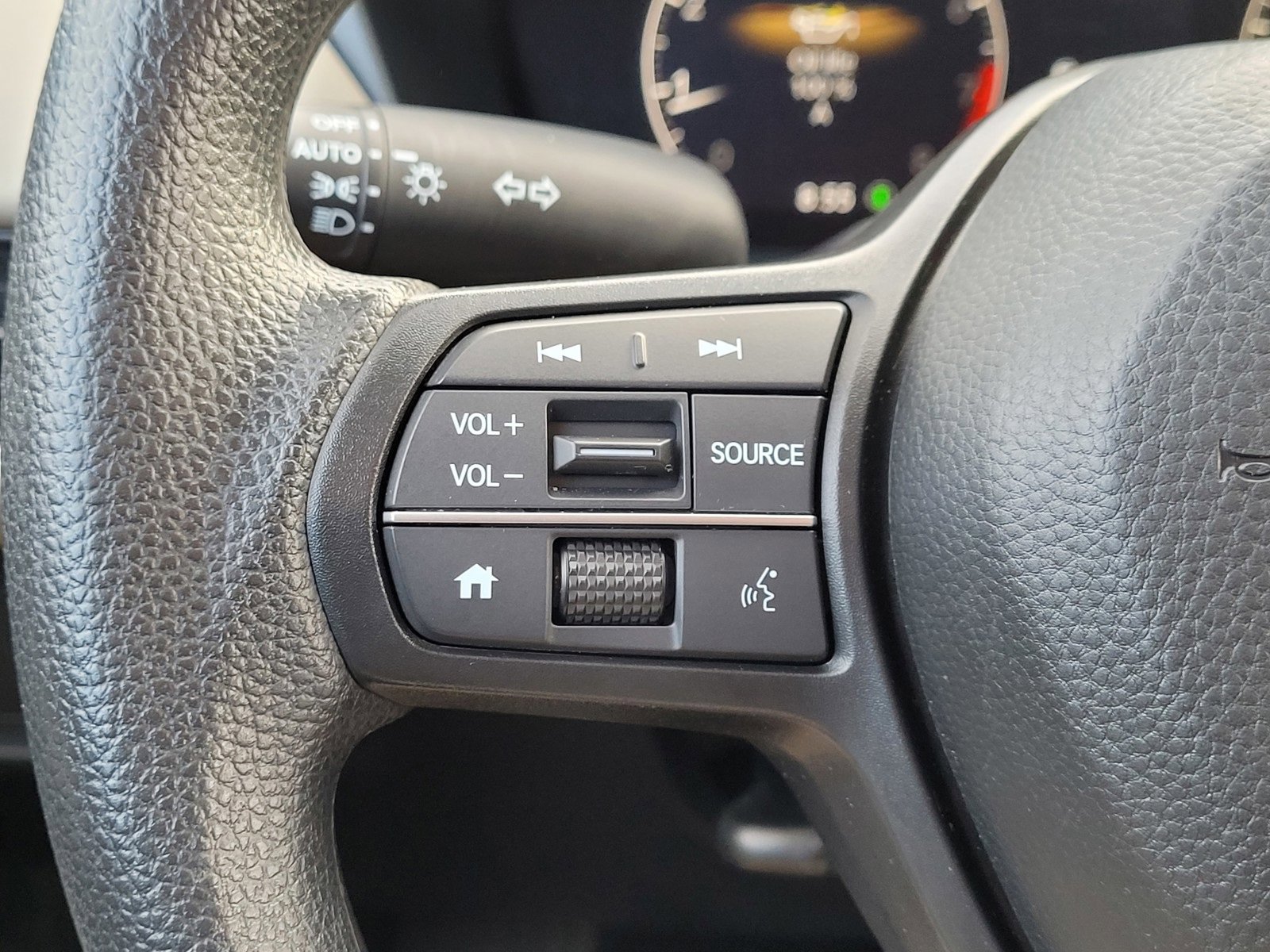 Certified 2024 Honda HR-V LX image 19