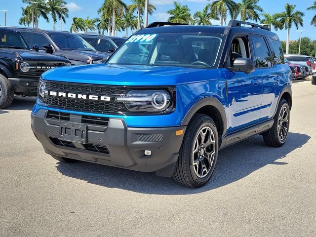 Certified 2025 Ford Bronco Sport Outer Banks w/ Outer Banks Tech Package+ image 3