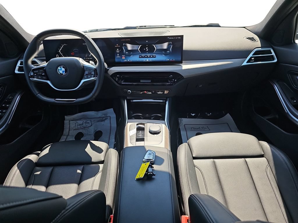 Used 2025 BMW 330i Sedan RWD image 13