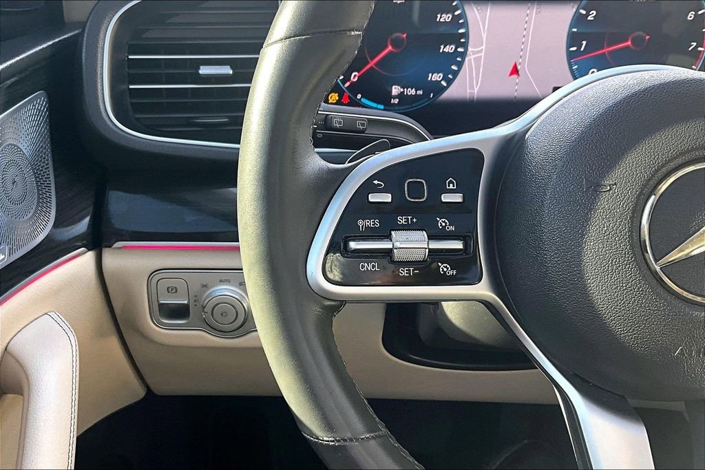 Used 2020 Mercedes-Benz GLE 350 w/ Premium Package image 26