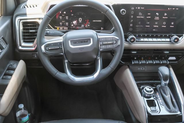 New 2026 GMC Canyon Denali AWD/4WD image 17