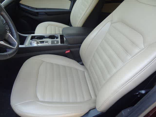 Used 2022 Ford Edge SEL w/ Convenience Package AWD/4WD image 6