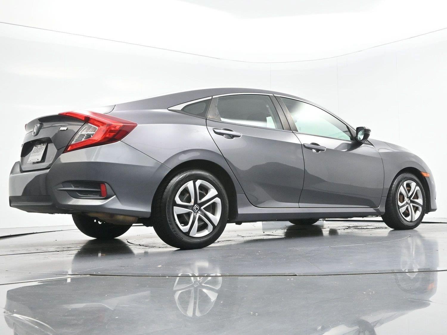 Used 2018 Honda Civic LX image 43