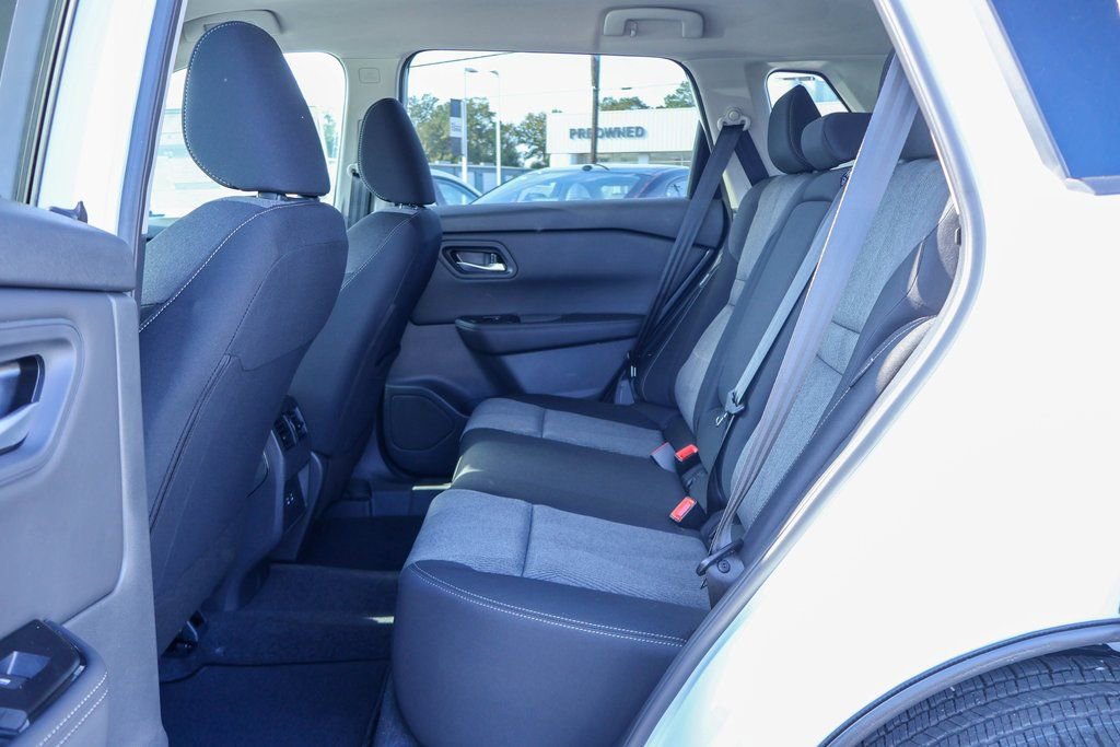 New 2026 Nissan Rogue SV image 8