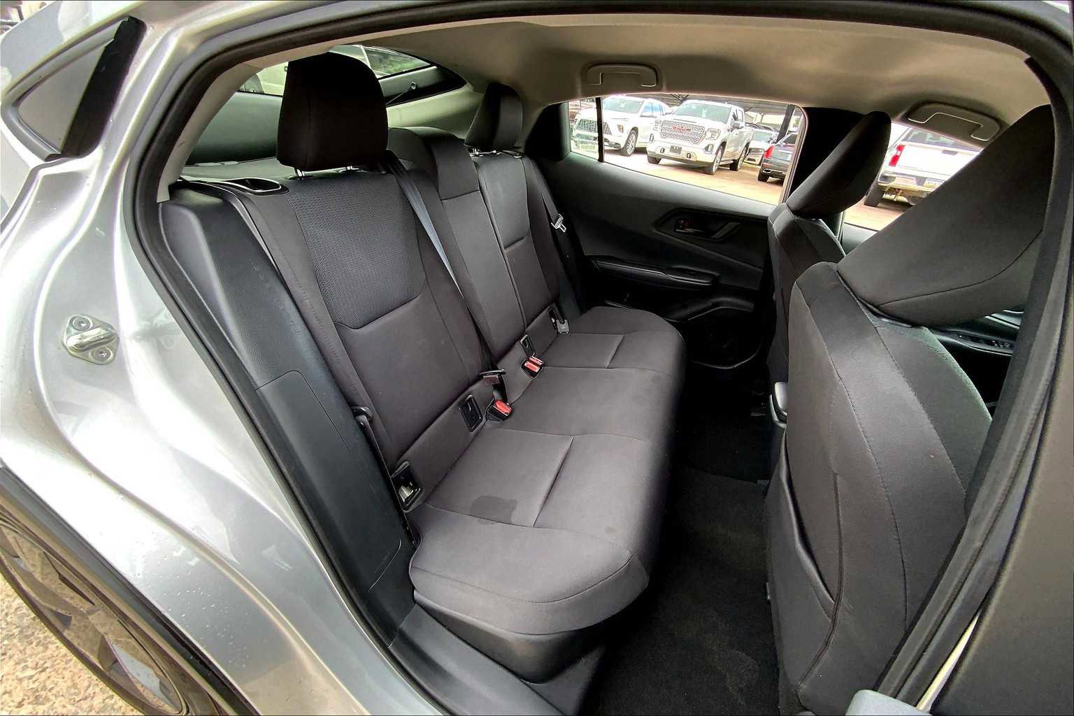 Used 2024 Toyota Prius XLE image 37