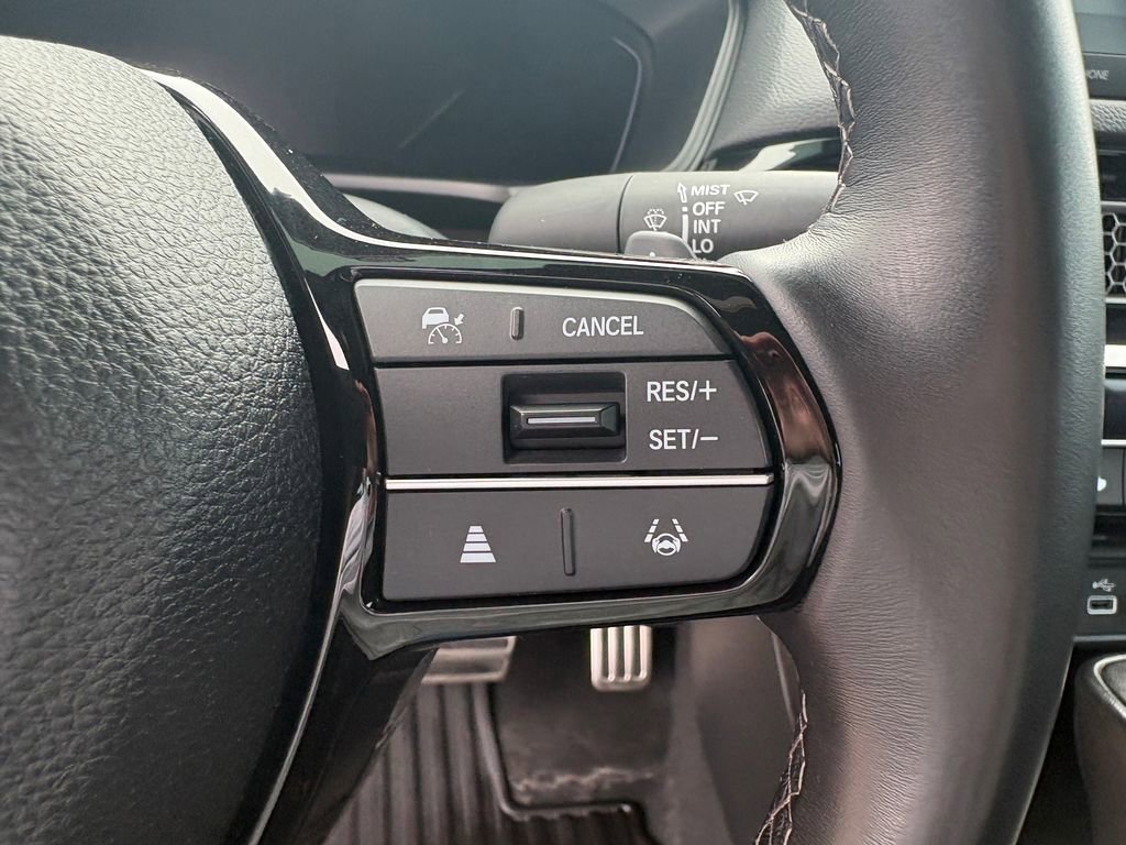 Used 2023 Honda Civic Sport image 17